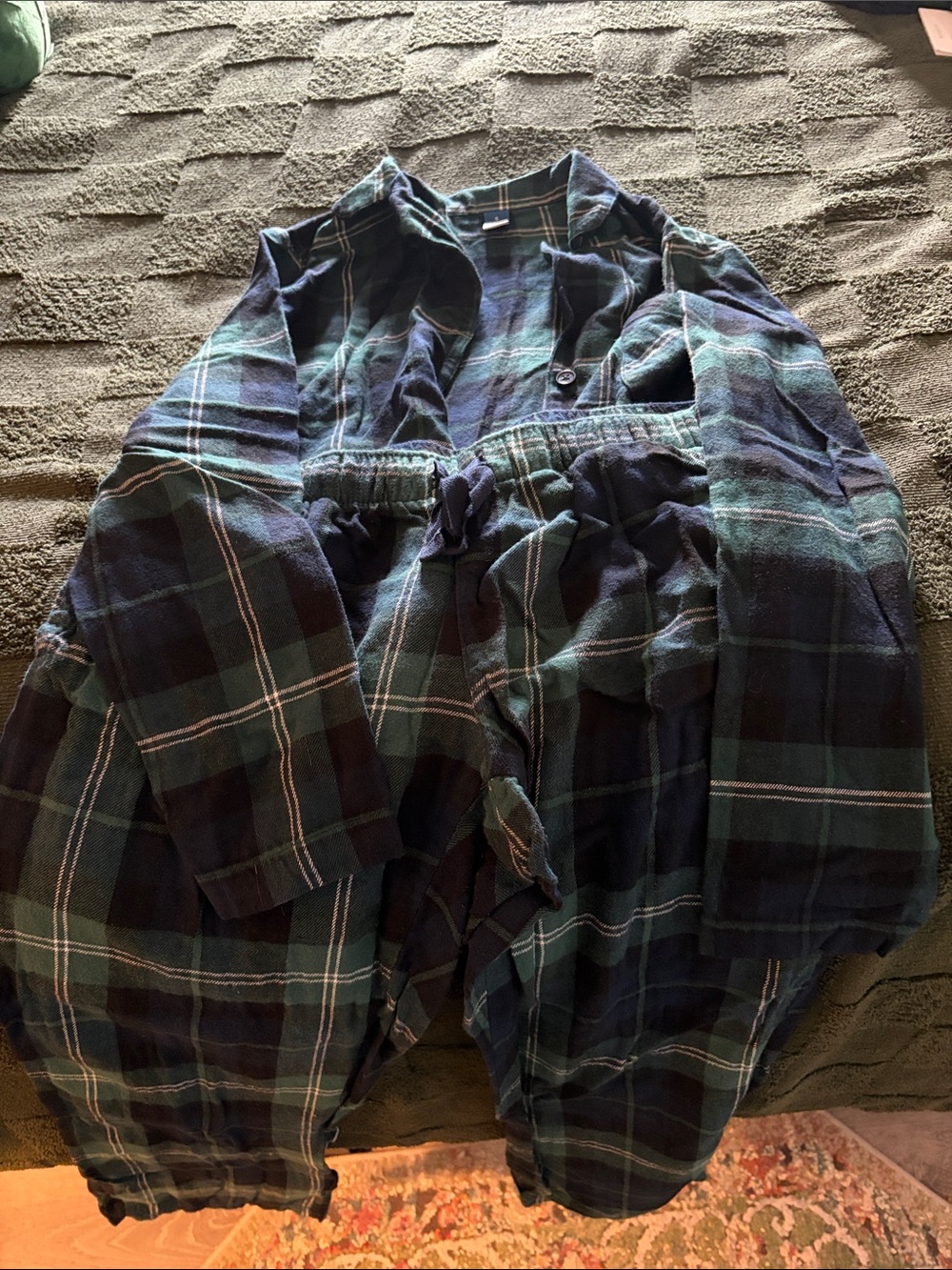 Old Navy Navy and Green Plaid Pajama Set